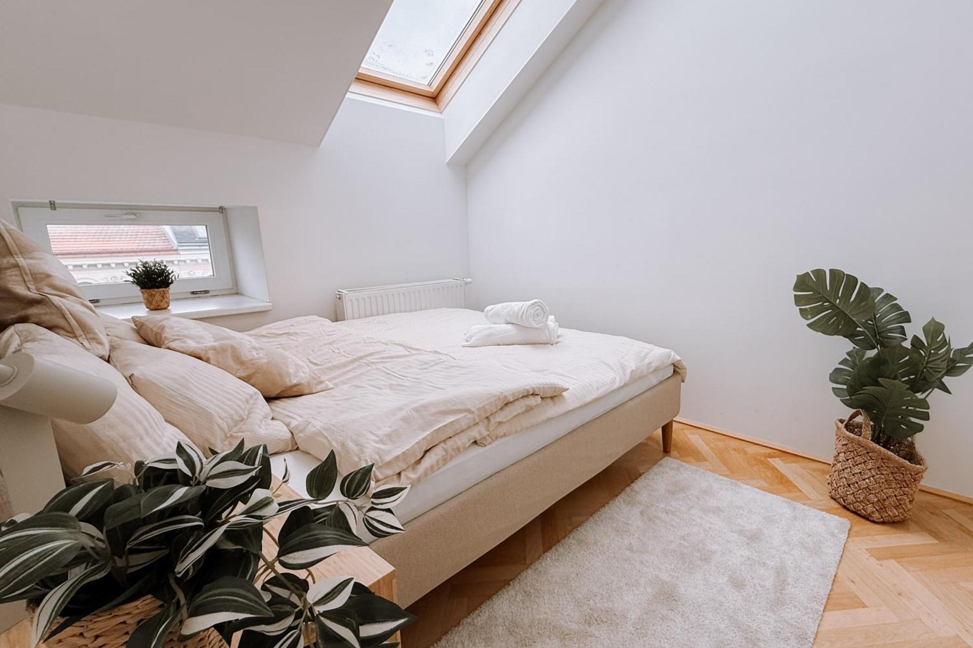 90Qm, 3 Bedrooms, Near Schoenbrunn, Balcony - Axara Housing Wiedeń Zewnętrze zdjęcie